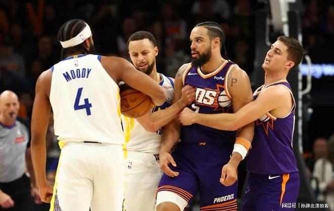 新奥尔良鹈鹕今夜更衣室发声，志在社区盾名次提升，气氛紧张，团队化学反应显著(新奥尔良黄蜂为什么要改成鹈鹕)-九游网页版