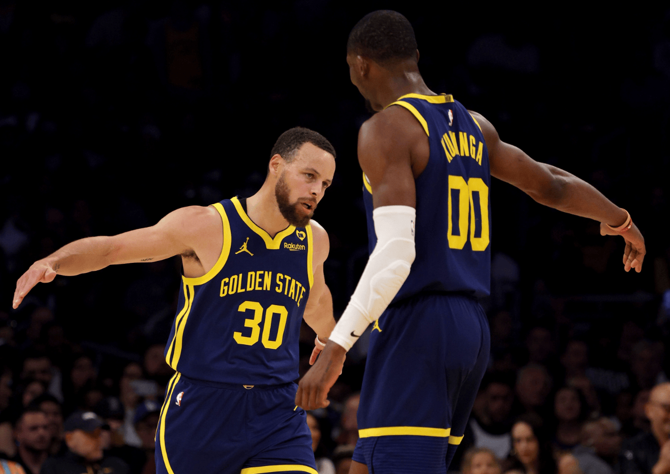 今晨金州勇士备战NBA总决赛，扳平良机细节曝光，悬念犹存，数据趋势出现新变化的简单介绍-九游娱乐APP